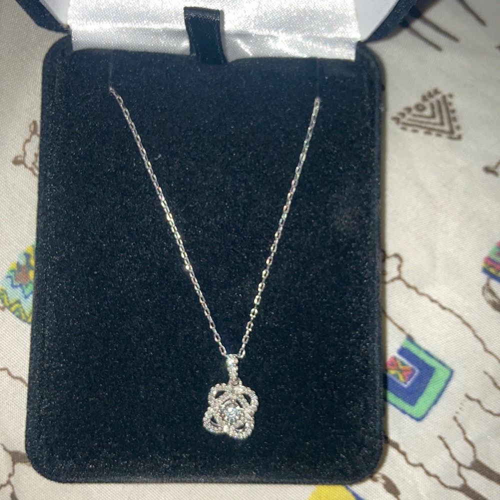 Beautiful Diamond necklace